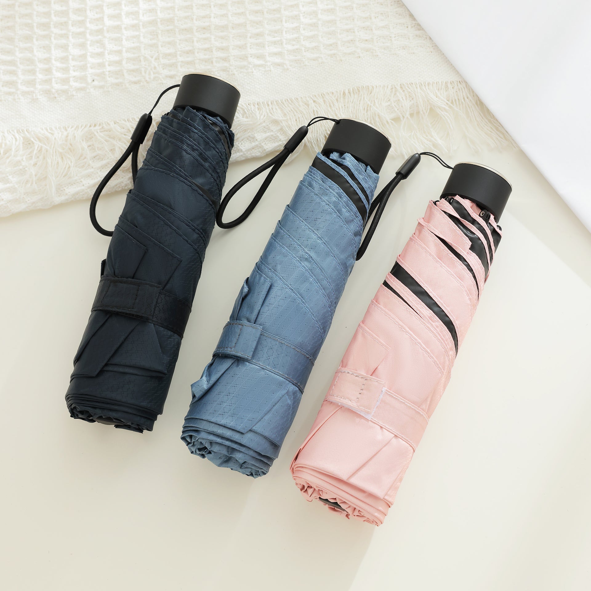 五つ折り晴雨兼用日傘・ミニポケットタイプ・男女兼用のUVカット傘