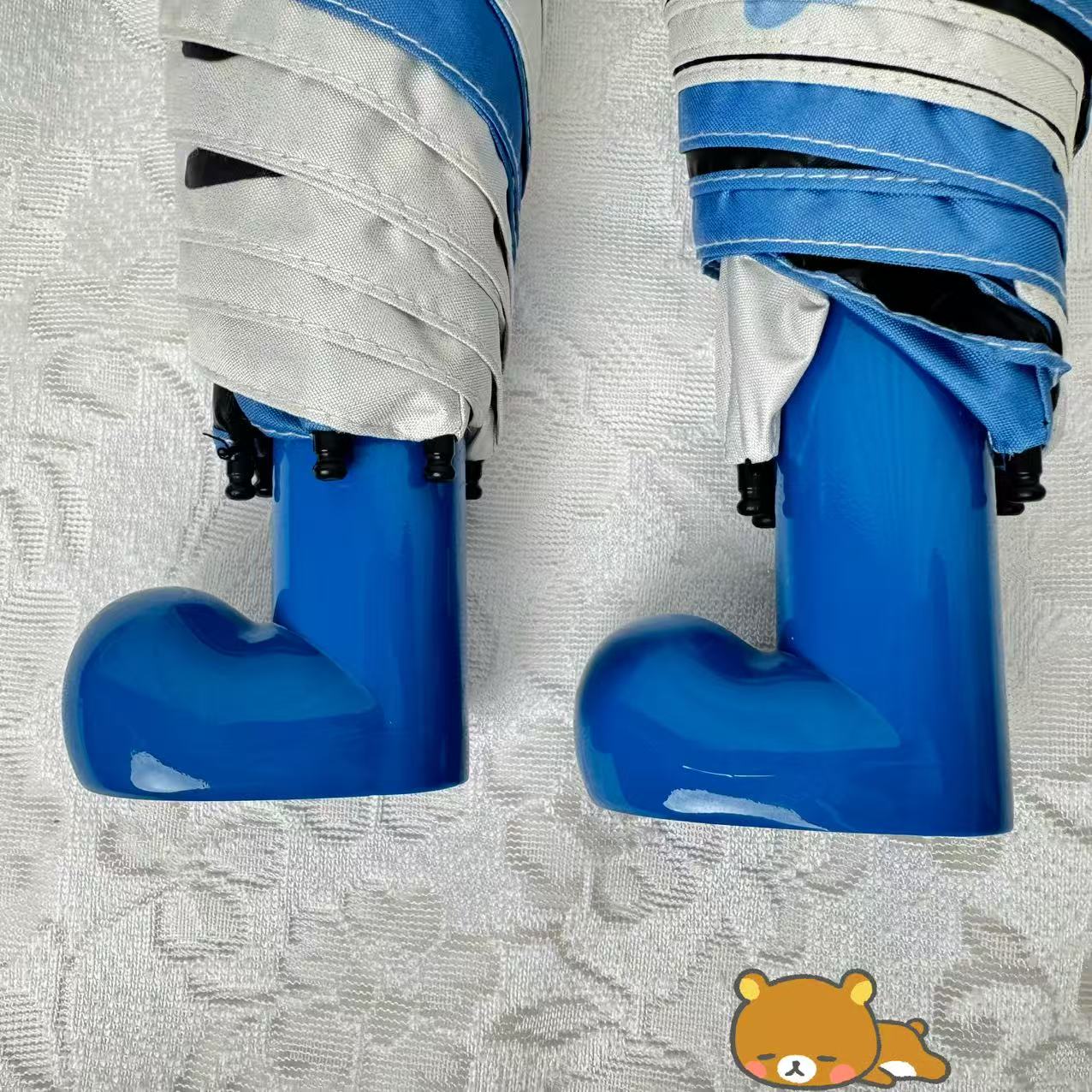 レッドブーツ型ハンドル・カートゥーン柄 学生用コンパクト晴雨兼用日傘